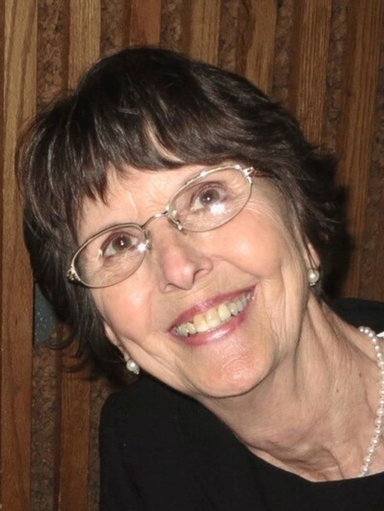 Ellen Leaverton White Profile Photo