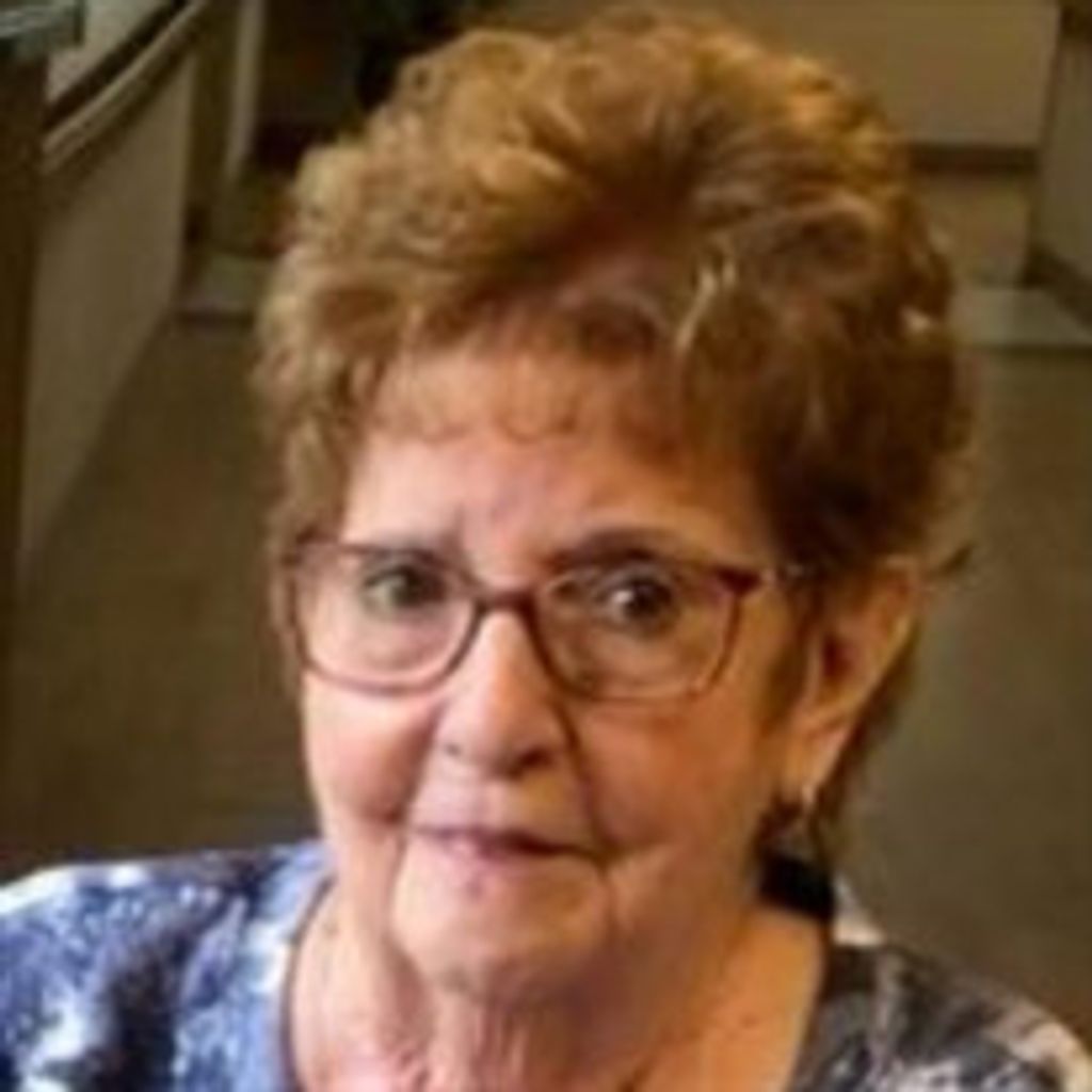 Christine Lyons