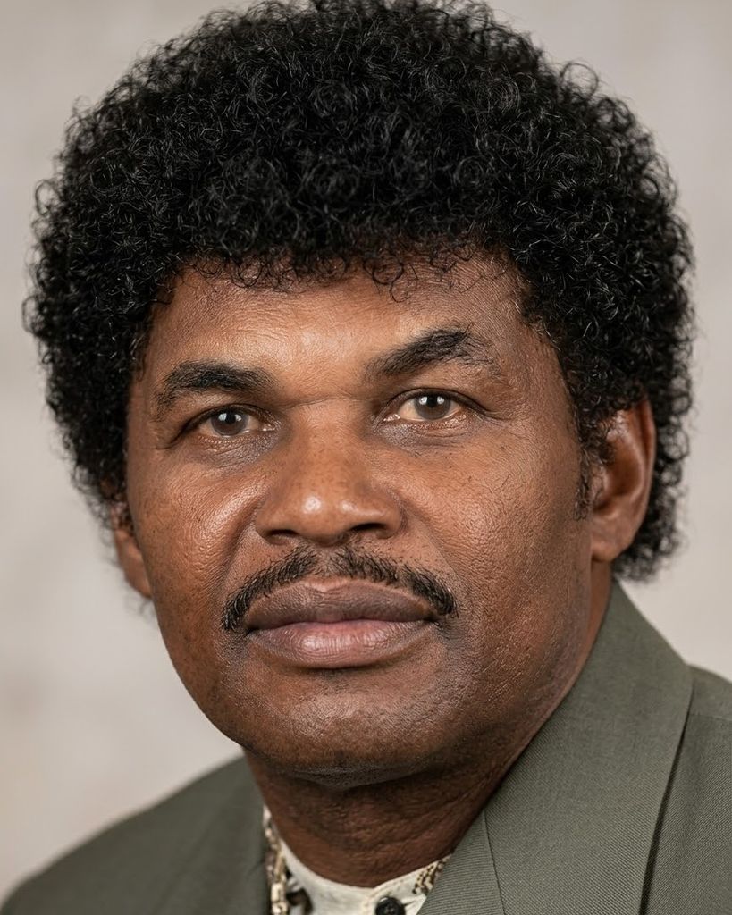 Leaford McFarlane Profile Photo