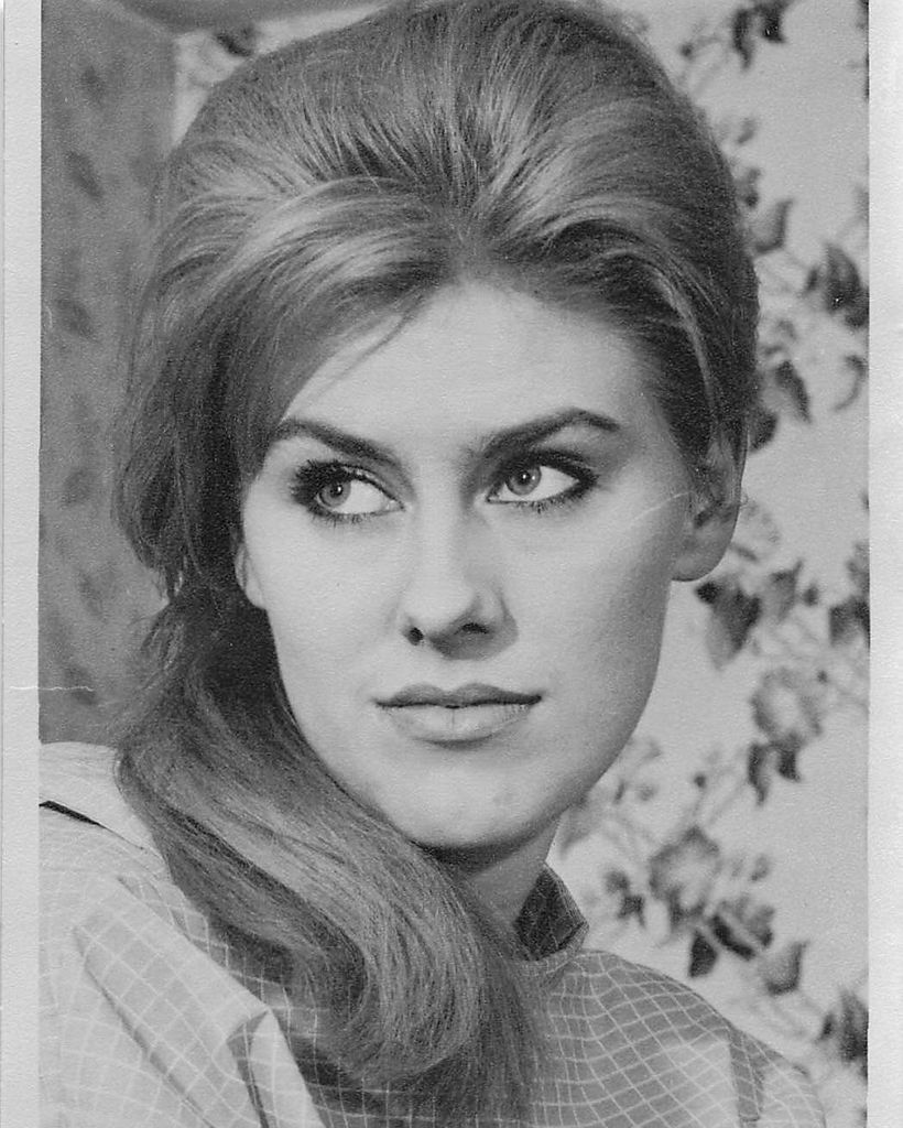 Mary Elhard