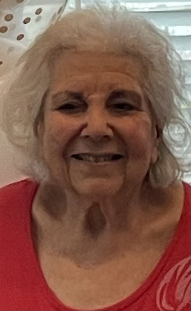 Elsa Lozano Profile Photo