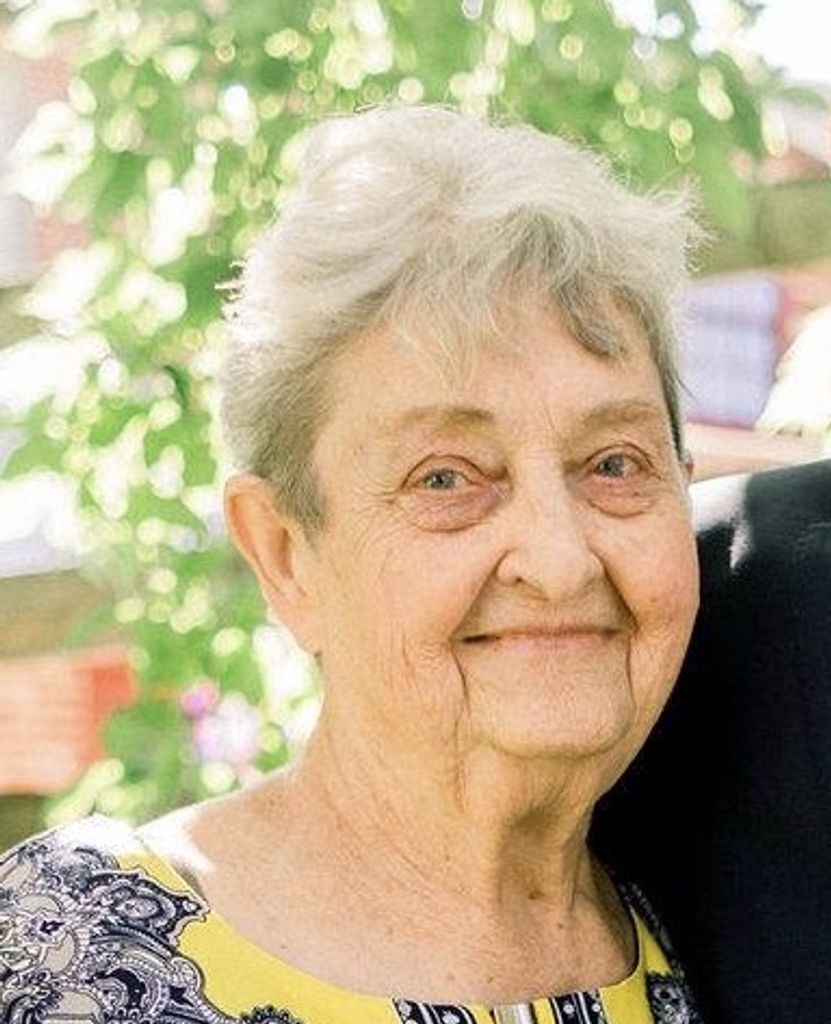 Lena Poole Profile Photo