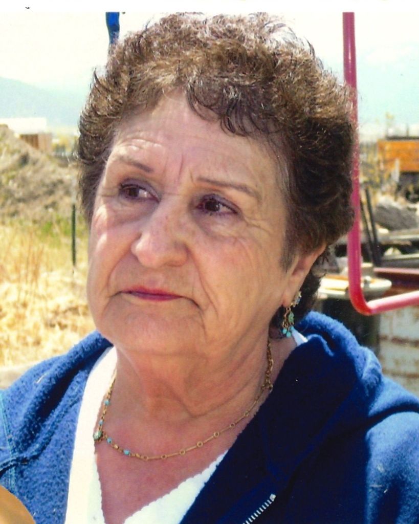 Betty L Cox