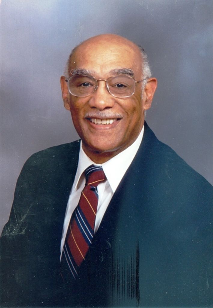Elijah Alexander