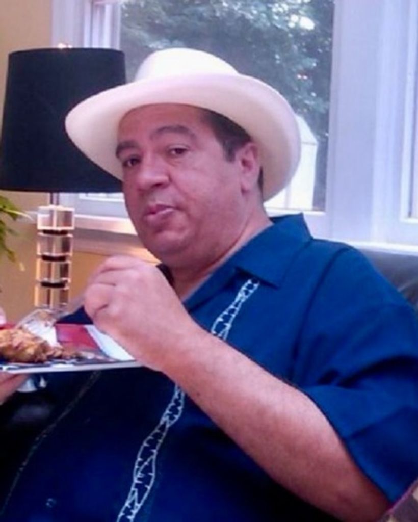 Jose Luis Colon Profile Photo