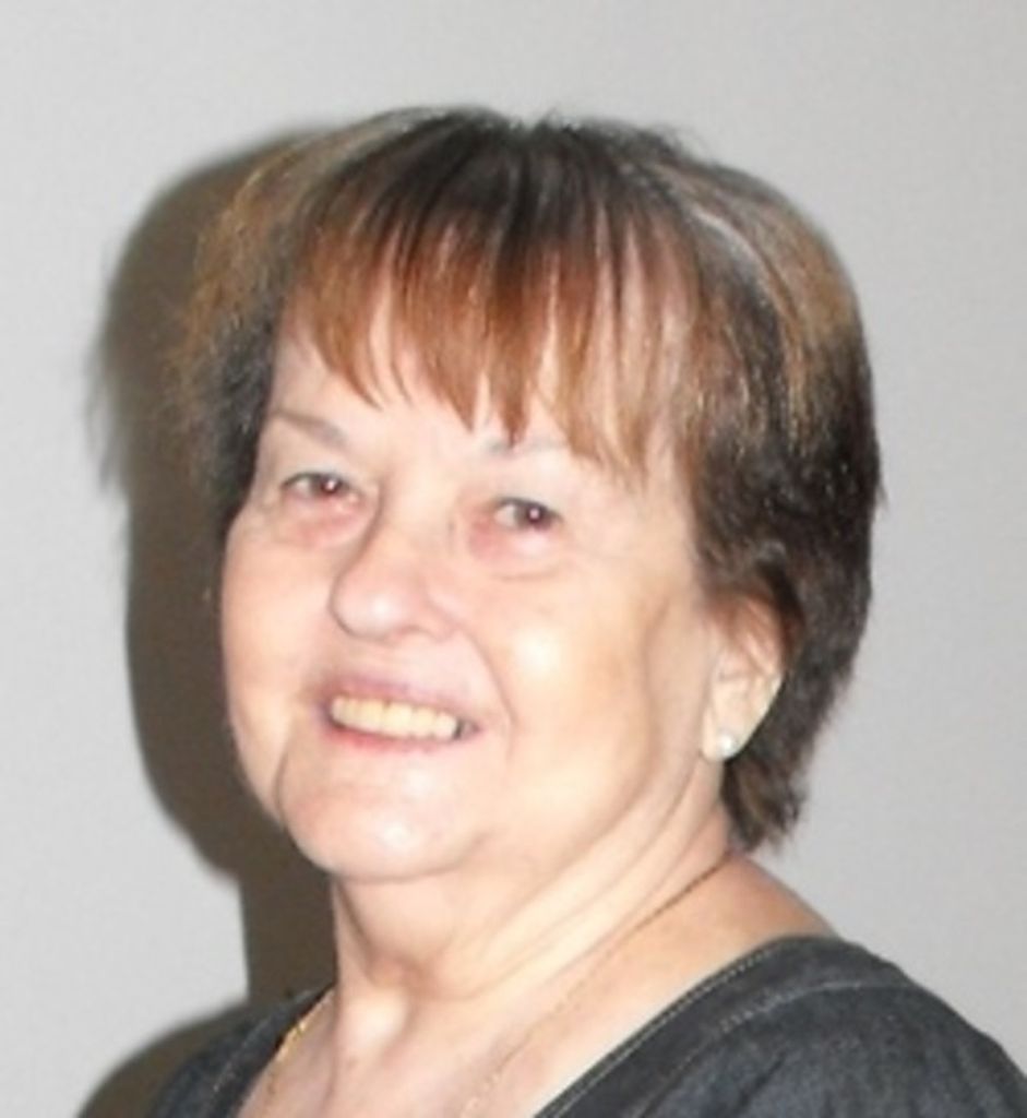 Casimira "Fefa" Cendan