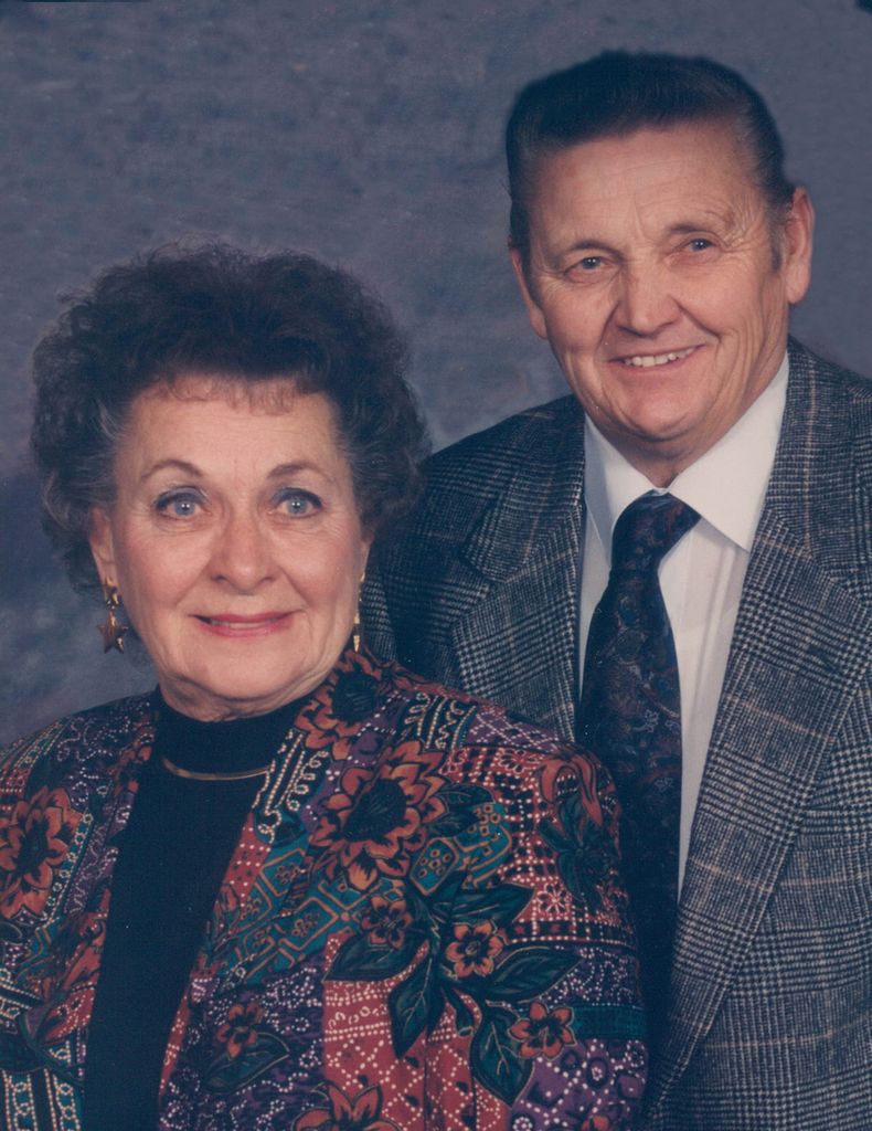 Shirley & Leroy "Leo" Underdahl