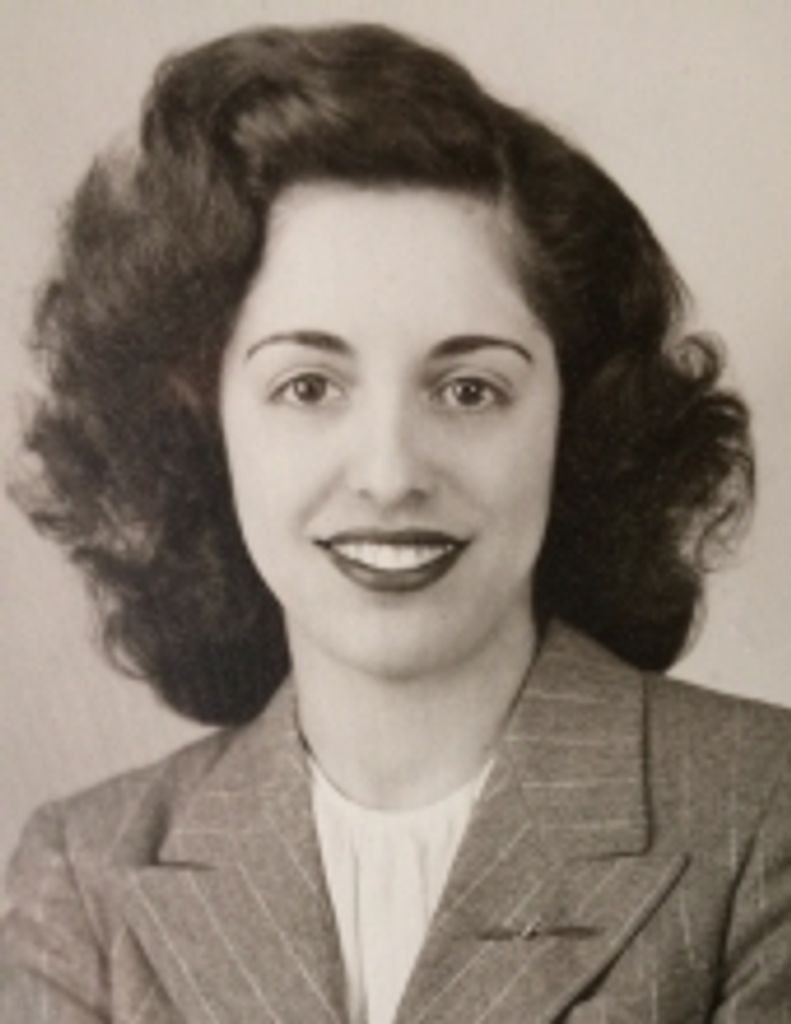 Helen Makaris