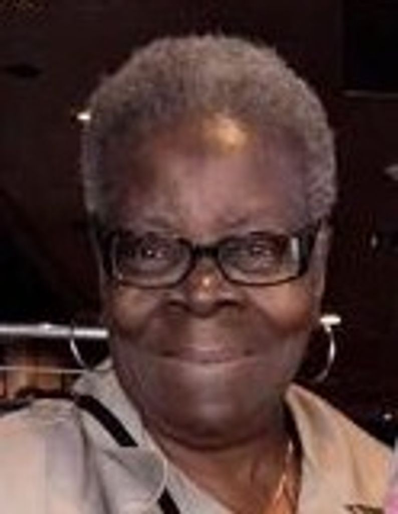 Margaret M Williams