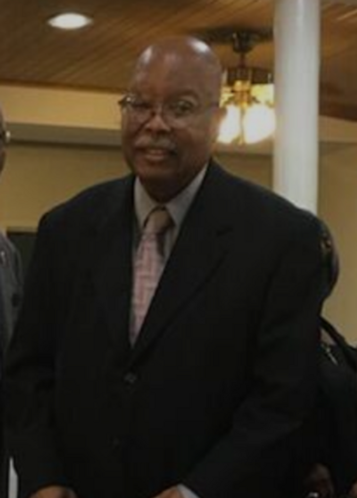 Robert Lee Dave Jr. Profile Photo