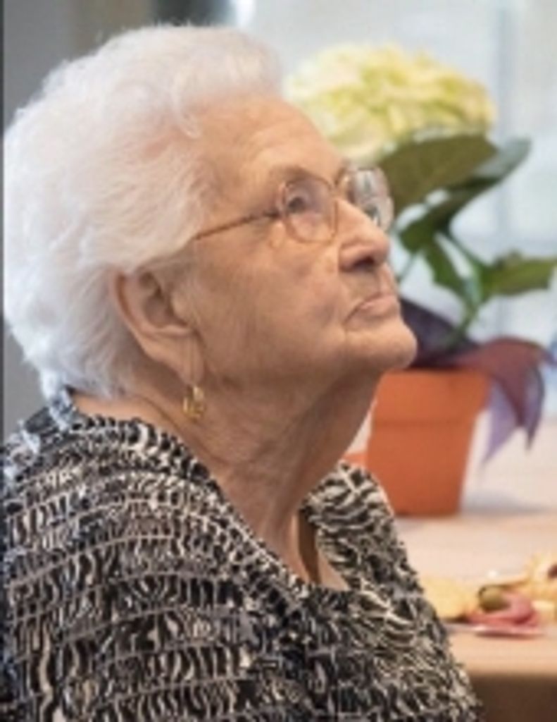Altha Ramona "Ray" Burris