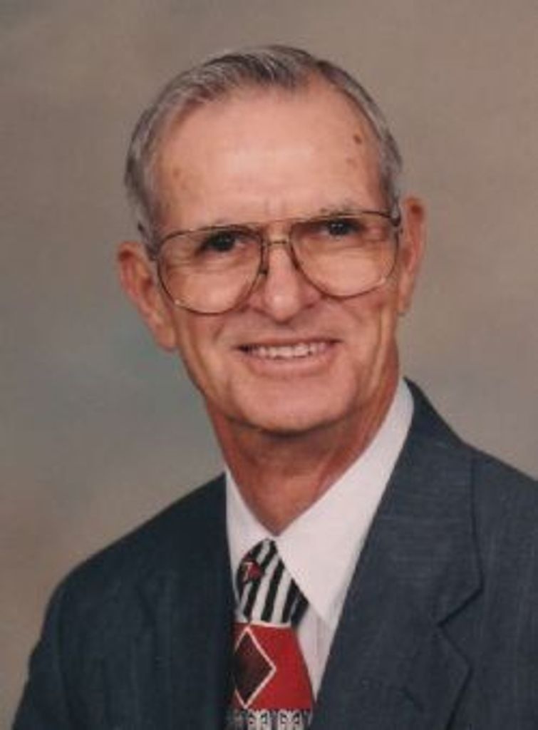 Lloyd Lewis Reed Profile Photo