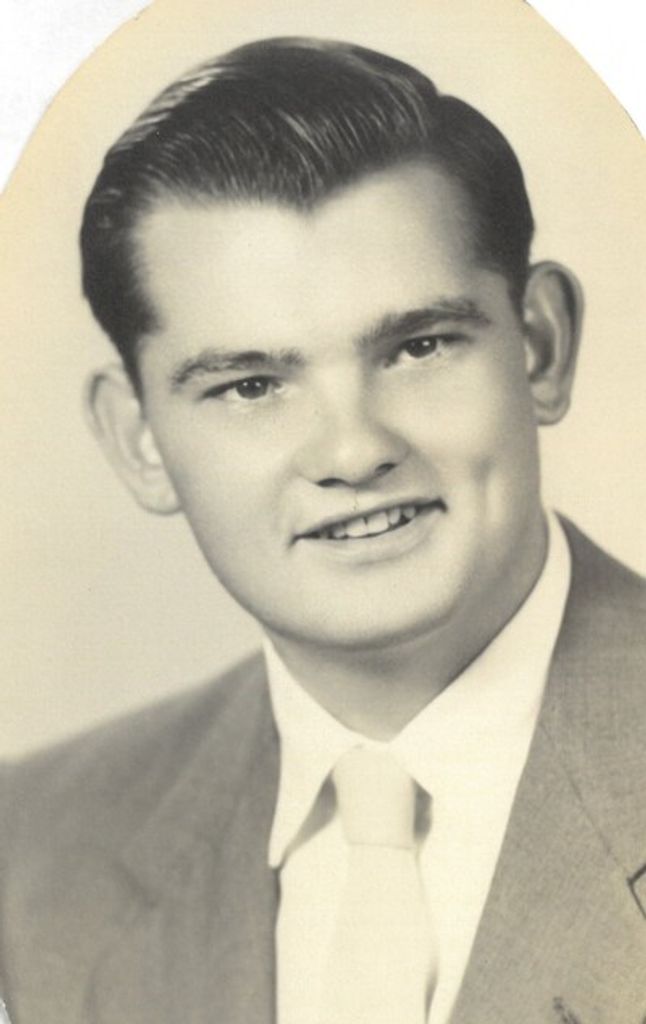 Thomas D. "Tom" Howell Profile Photo