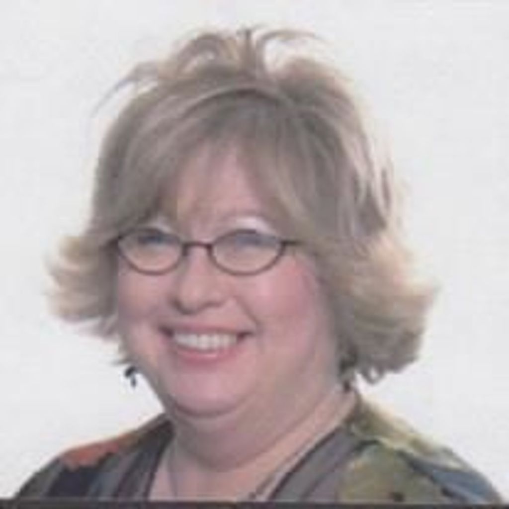 Suzanne Smith