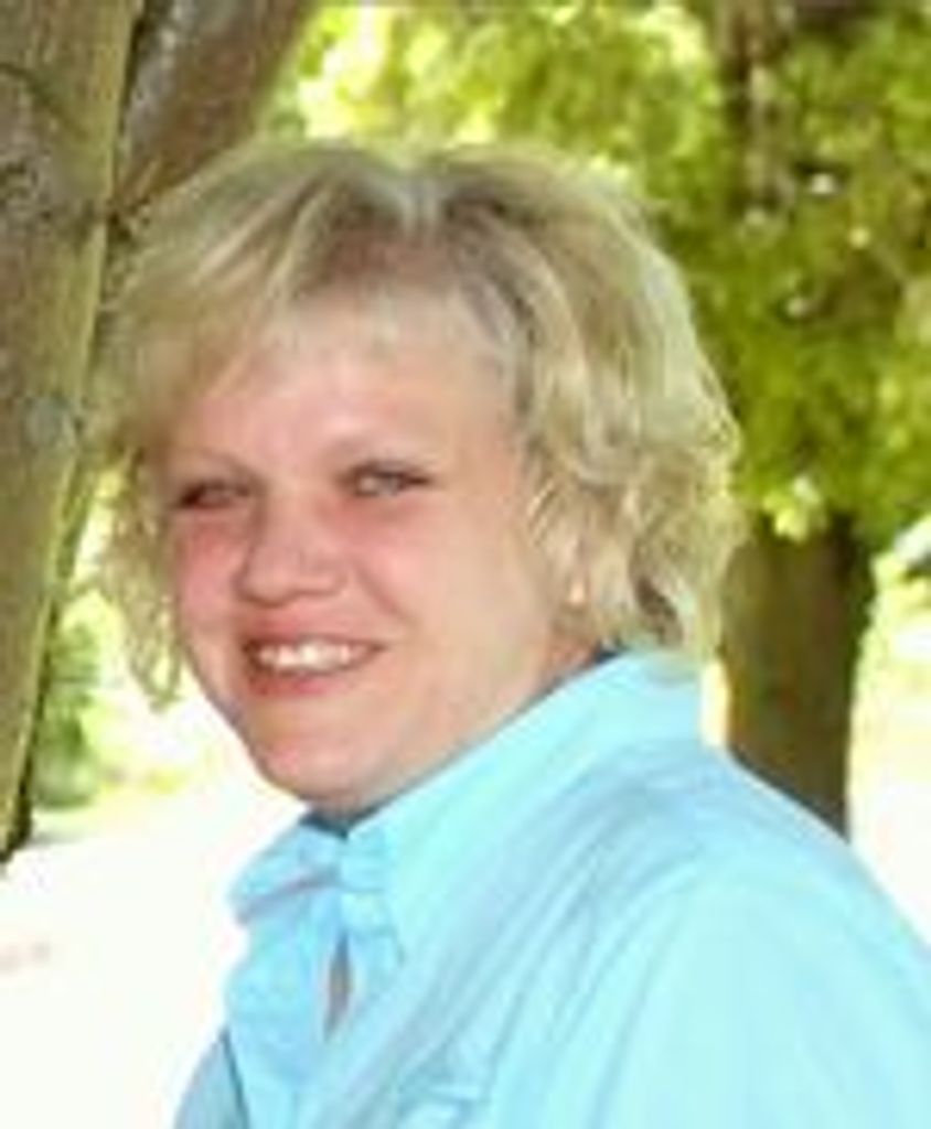 Robyn Cruff