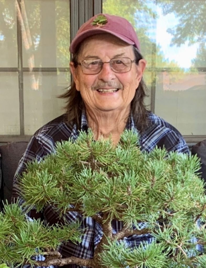 Thomas Howard Profile Photo