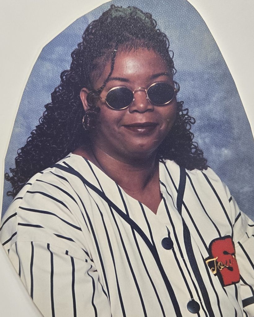 Evelyn Ware Riggins Profile Photo