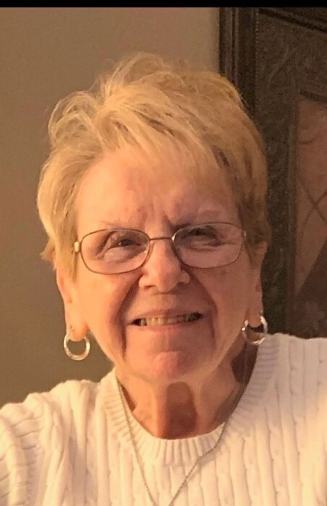 Joanne Carbone Profile Photo