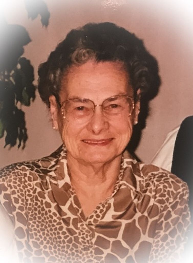 Pearl O. I. (Braaten)  Hoium Profile Photo