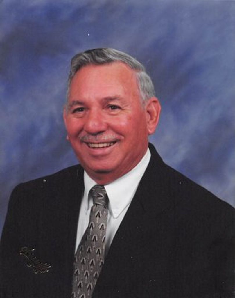 Daniel Hill