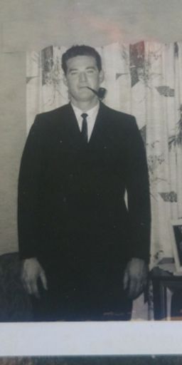Delbert "Del" Dale Holman photo gallery thumbnail 17 of 18