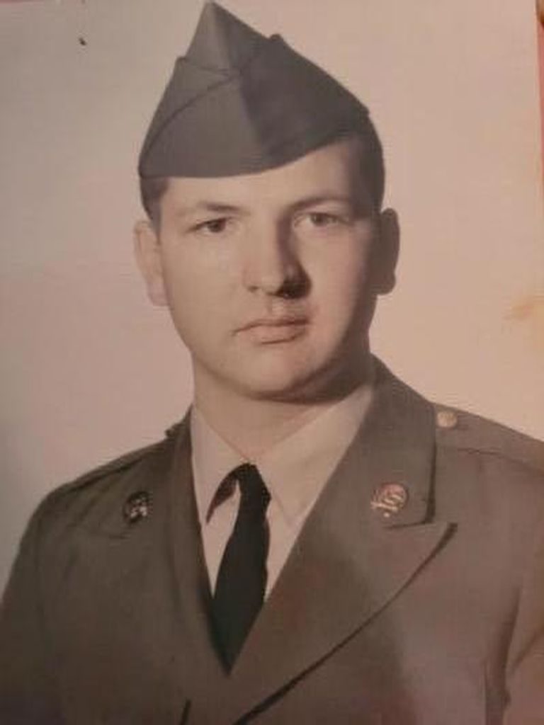 Larry Robbins Profile Photo