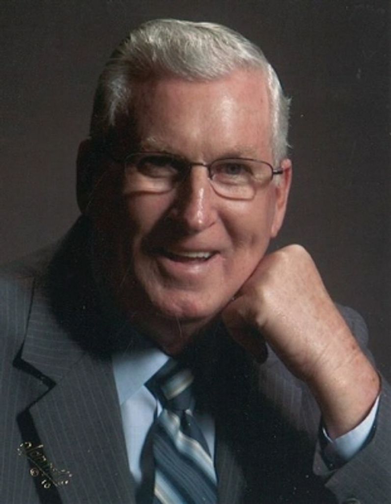 Hoyle Dwight Medlin Profile Photo