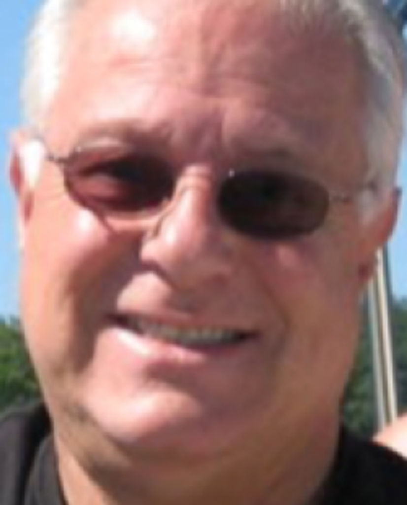 Anthony  T Ginnetti