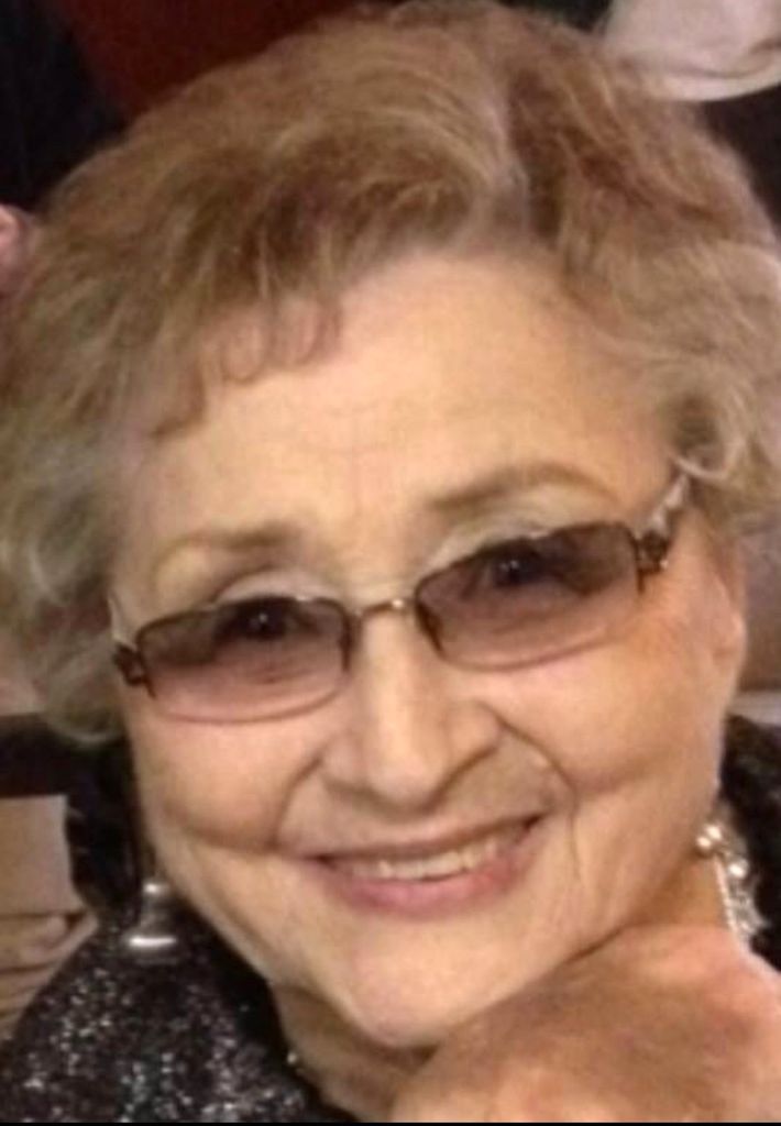 Helen (Robinson) Swon