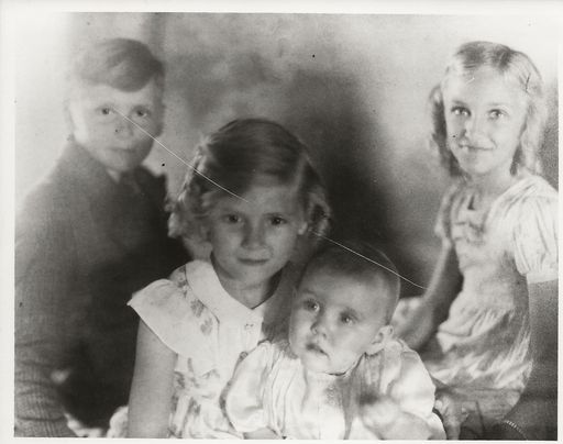 Etta Mae Dirks photo gallery thumbnail 7 of 92