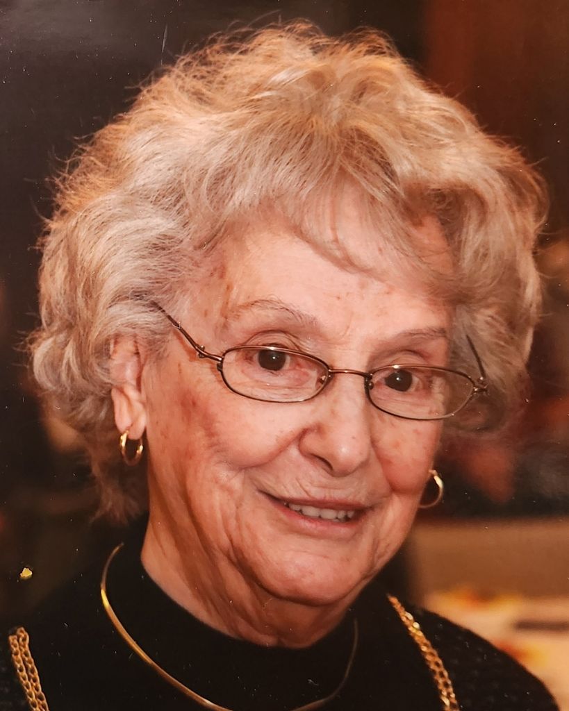 Evelyn B Sarno