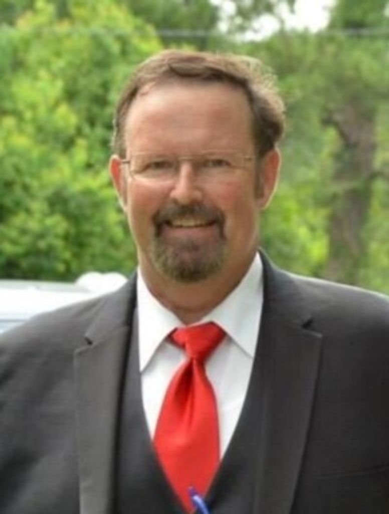 Lewis Noel Sharpless Profile Photo