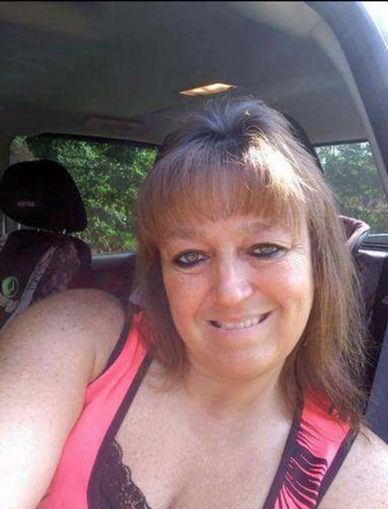 Julie Platt Profile Photo