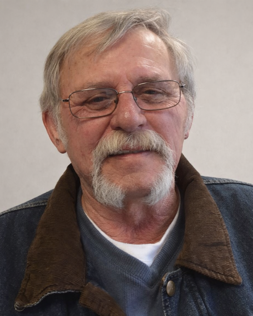 Dennis Hettich Profile Photo