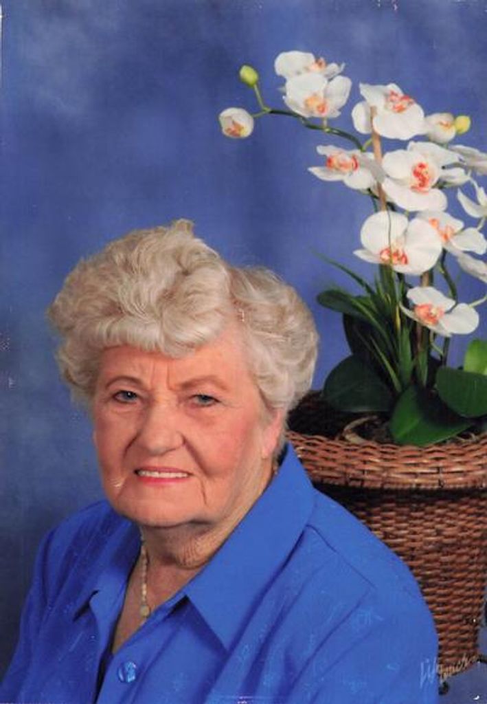 Juanita "Jo" Virginia Holmes Profile Photo