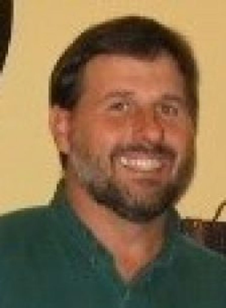 Paul Joseph Cangialosi Profile Photo
