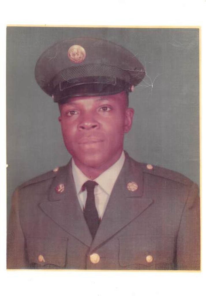 CHESTER HOLLEMAN