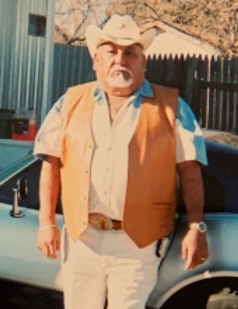 Filiberto "Filio"  Carrillo