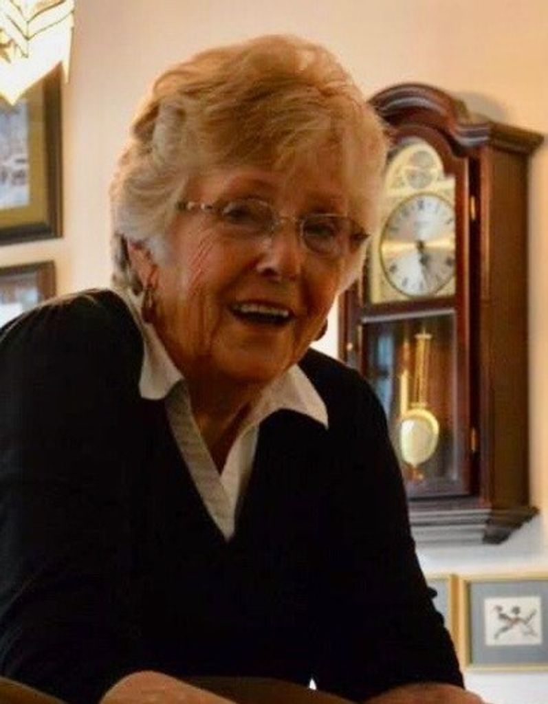 Brenda Heesaker Profile Photo