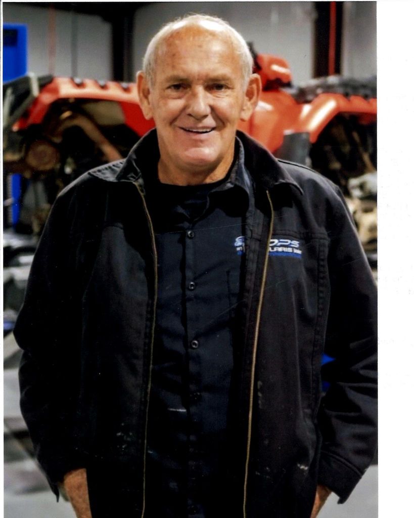 Michael "Mike" Eugene Holloway Profile Photo