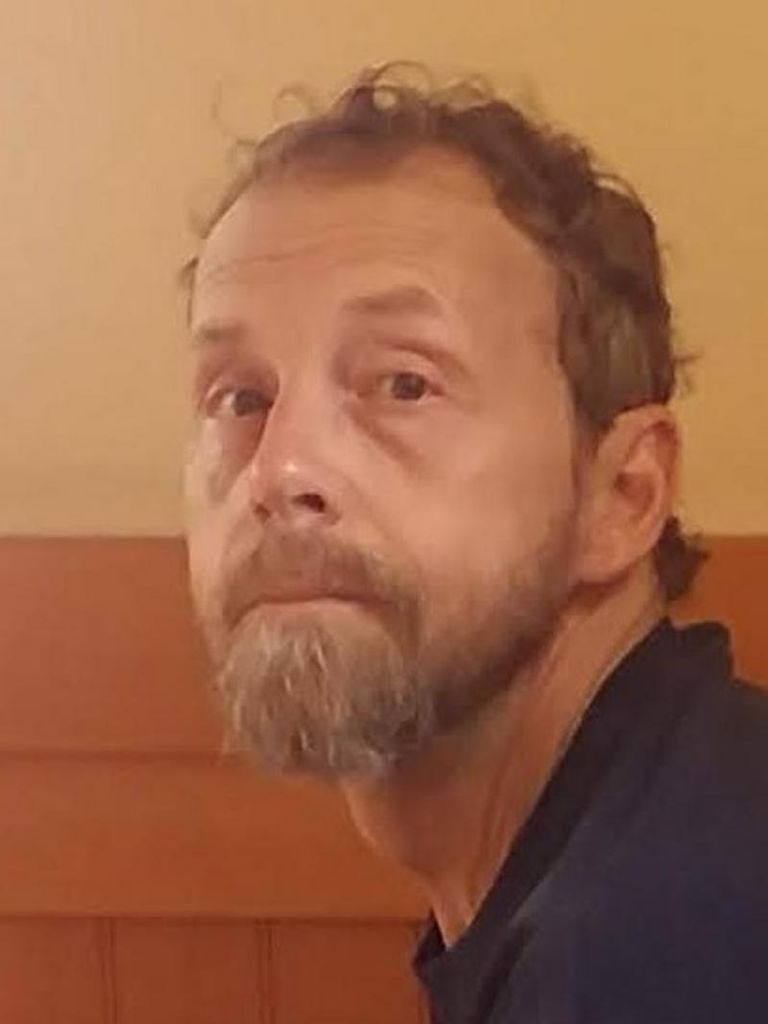 Kelly Crow Profile Photo