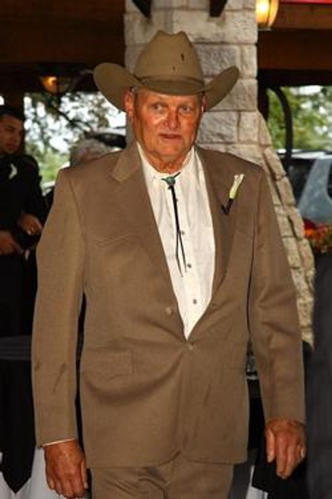 Claude Simon Profile Photo