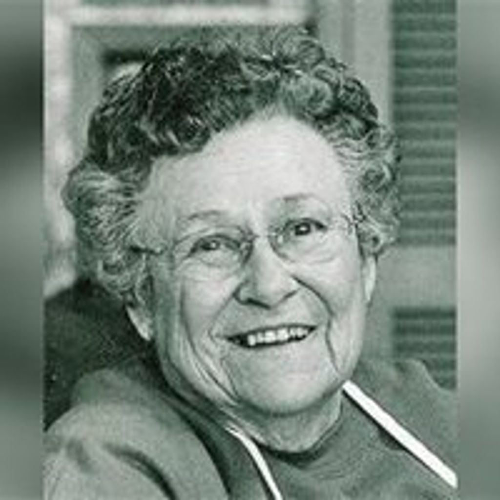 Cecilia M. "Teeny" Straley (Wolbach)