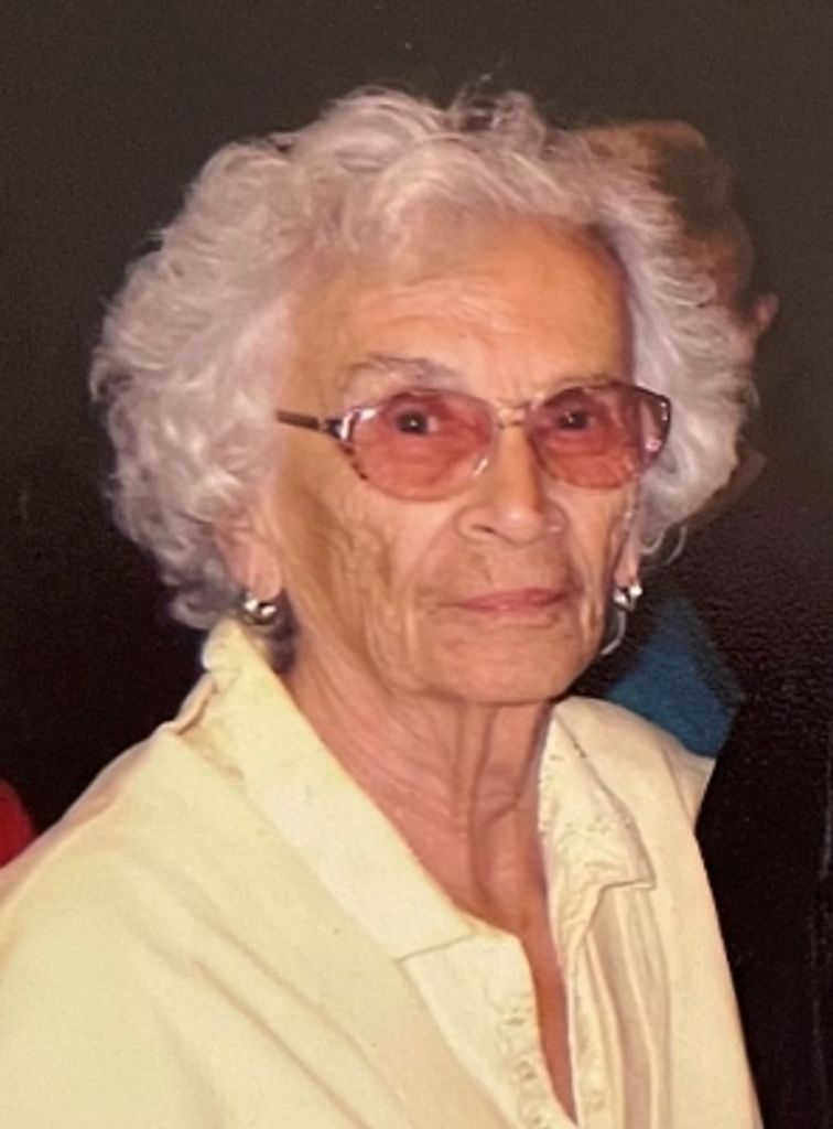 Eva Muri Gonzales Profile Photo