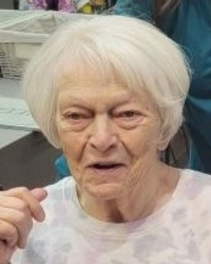 Madeline Stumpf Profile Photo