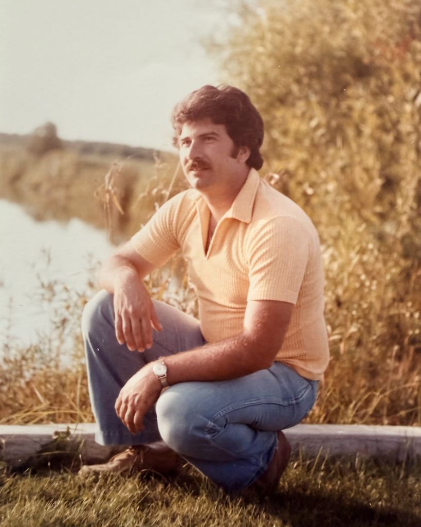 Robert Lee Cowell Profile Photo