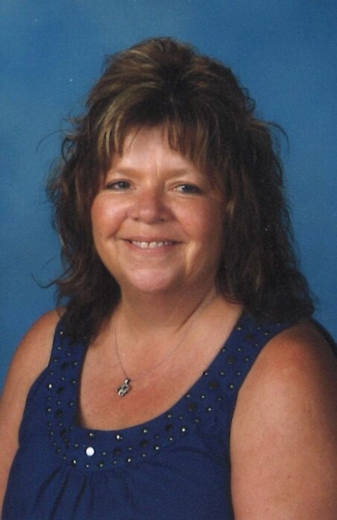 Teri (Kemp)  Edmiston