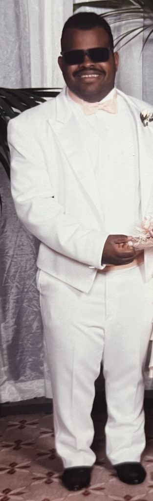 Robert Cory Barnes Profile Photo