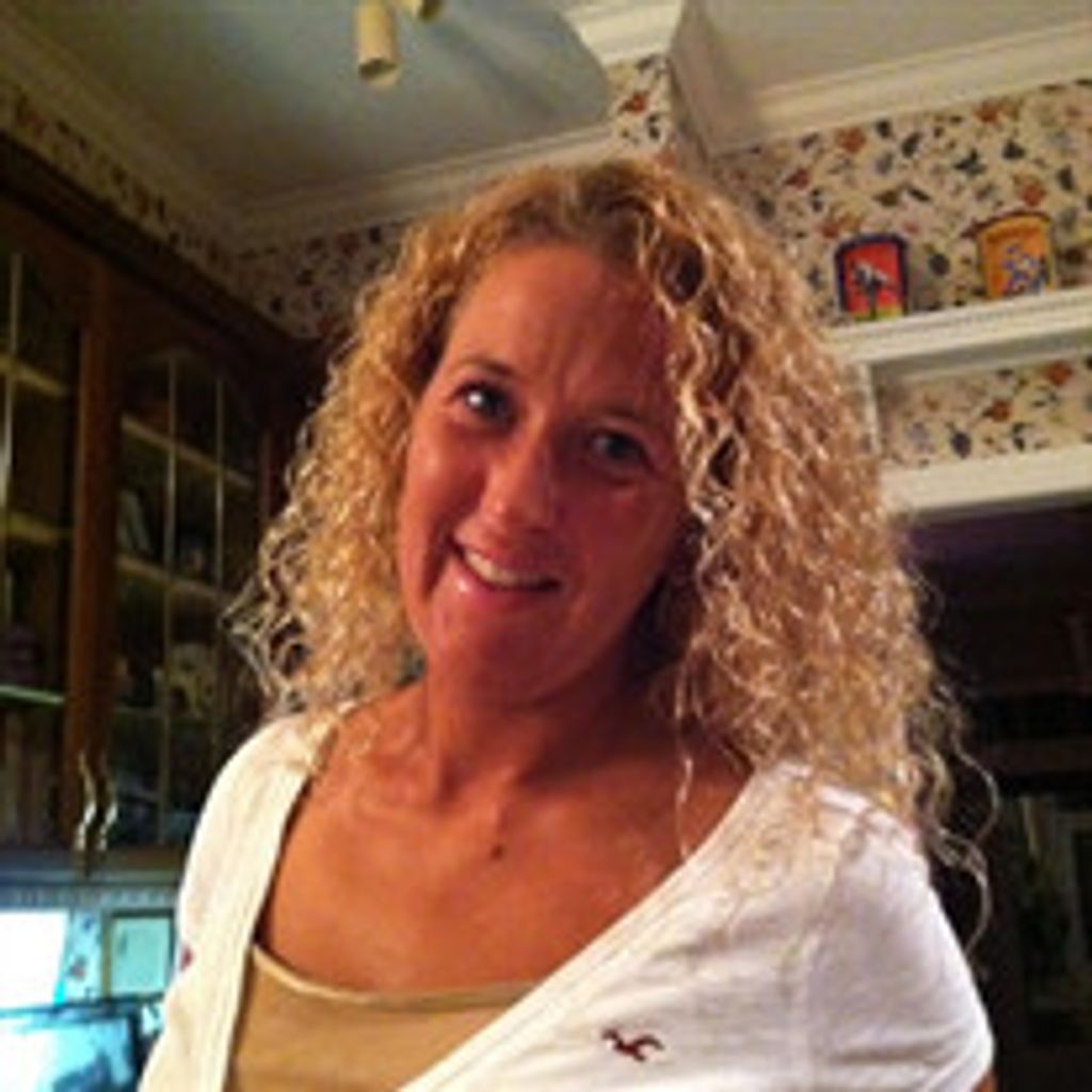 Heather Gillespie Davis Profile Photo