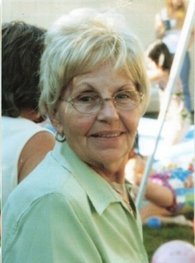 Elfriede Casimano-Logallo Profile Photo